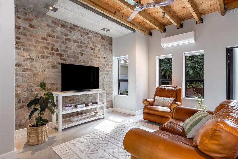 4 Bedroom Property for Sale in Val De Vie Estate Western Cape